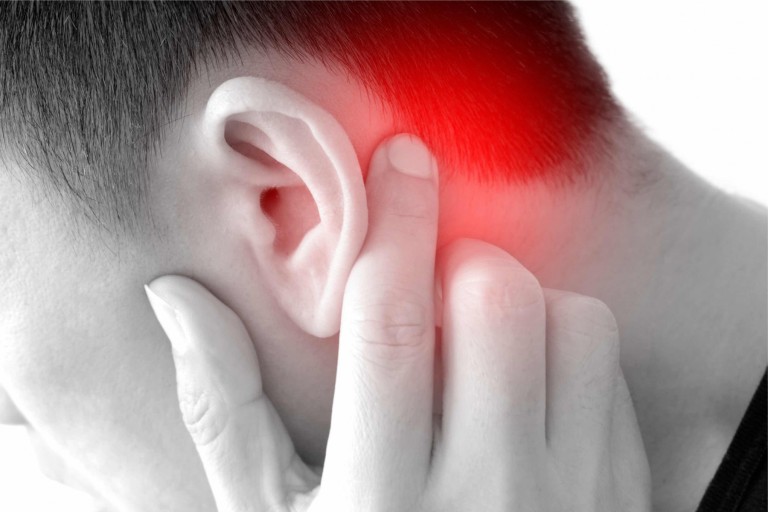 Tratamiento Quiropráctico Cervical Superior para Tinnitus
